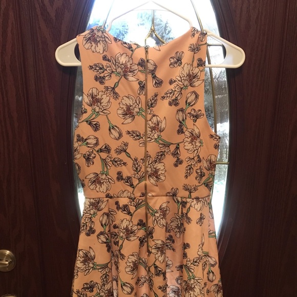 Floral dress - Picture 2 of 4